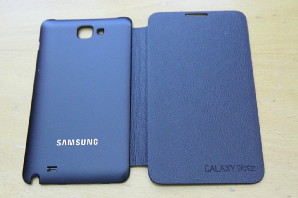 http://img.gadgetian.com/Samsung-Galaxy-Note-Flip-Cover.jpg