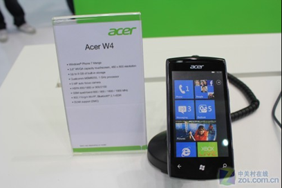 Acer W4 With Windows Phone Mango