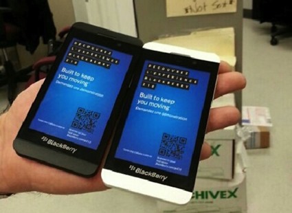 BlackBerry Z10 Dummy Units