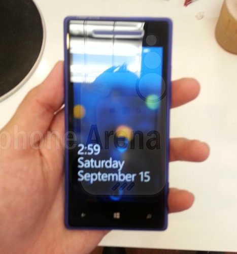 HTC Accord/8X Caught In The Wild