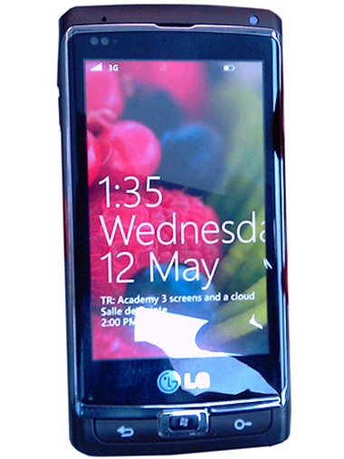 LG GW910 Optimus7