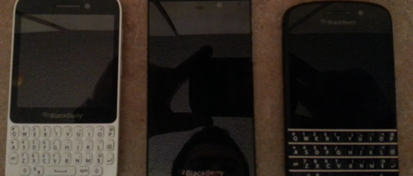 Leaked images of BlackBerry X10  and Z10 spotted online together with an unknown white qwerty device