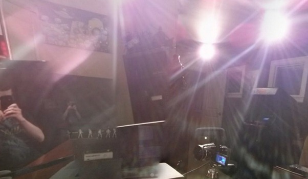 Nexus 4 produce purple lens flare