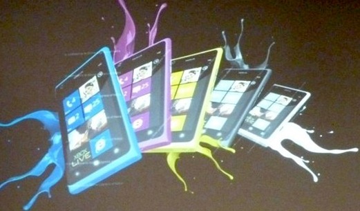 Nokia Lumia 900 First Official Picture?